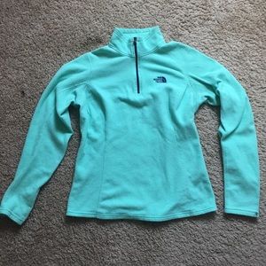 Women’s North Face fleece quarter zip